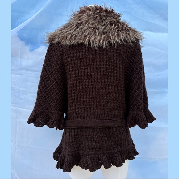 The Parisian Faux Fur Jacket - Picture 5 of 9